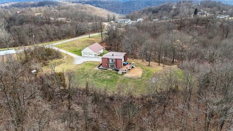 Tiny photo for 448 Ridgeview Drive, St Marys, WV 26170 (MLS # 5175939)
