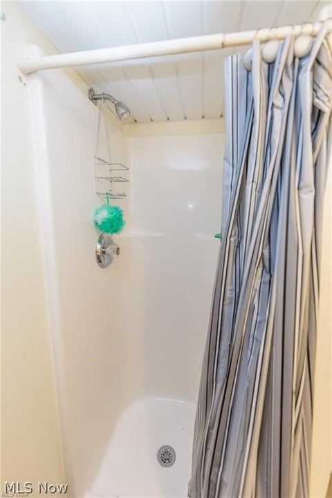 Tiny photo for 1222 W 6th Street, Lorain, OH 44052 (MLS # 5254591)