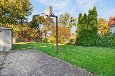 Tiny photo for 1222 W 6th Street, Lorain, OH 44052 (MLS # 5254591)