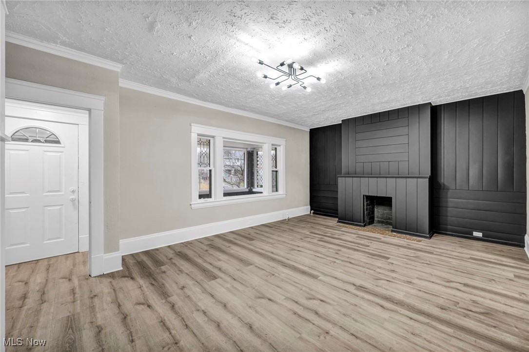 Uplands Sub/Charles A Posts - Residential