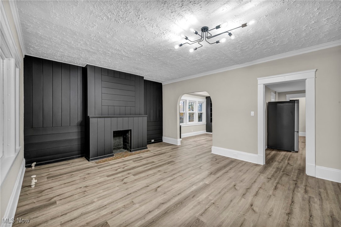 Uplands Sub/Charles A Posts - Residential