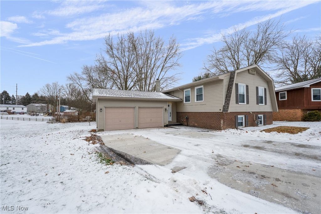 Photo of 862 Marilyn Drive, Wooster, OH 44691 (MLS # 5176414)