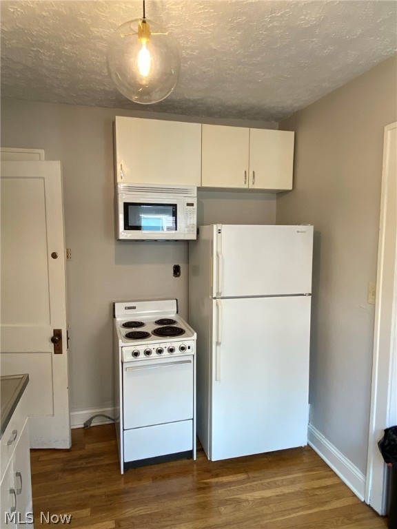 Edgewater Land Co - Residential Lease