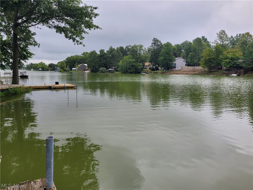 Cinnamon Lake - Residential