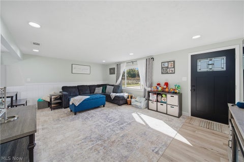 Tiny photo for 1725 Pike Parkway Pkwy, Streetsboro, OH 44241 (MLS # 5255318)