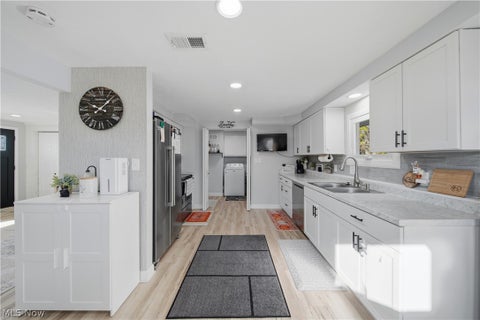 Tiny photo for 1725 Pike Parkway Pkwy, Streetsboro, OH 44241 (MLS # 5255318)