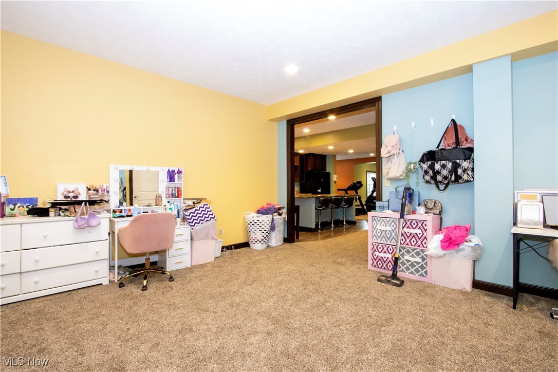 Estates/6 Mile Station - Residential