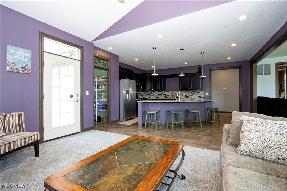 Estates/6 Mile Station - Residential