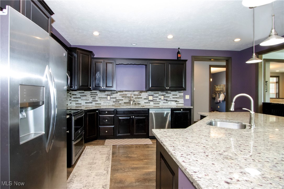 Estates/6 Mile Station - Residential