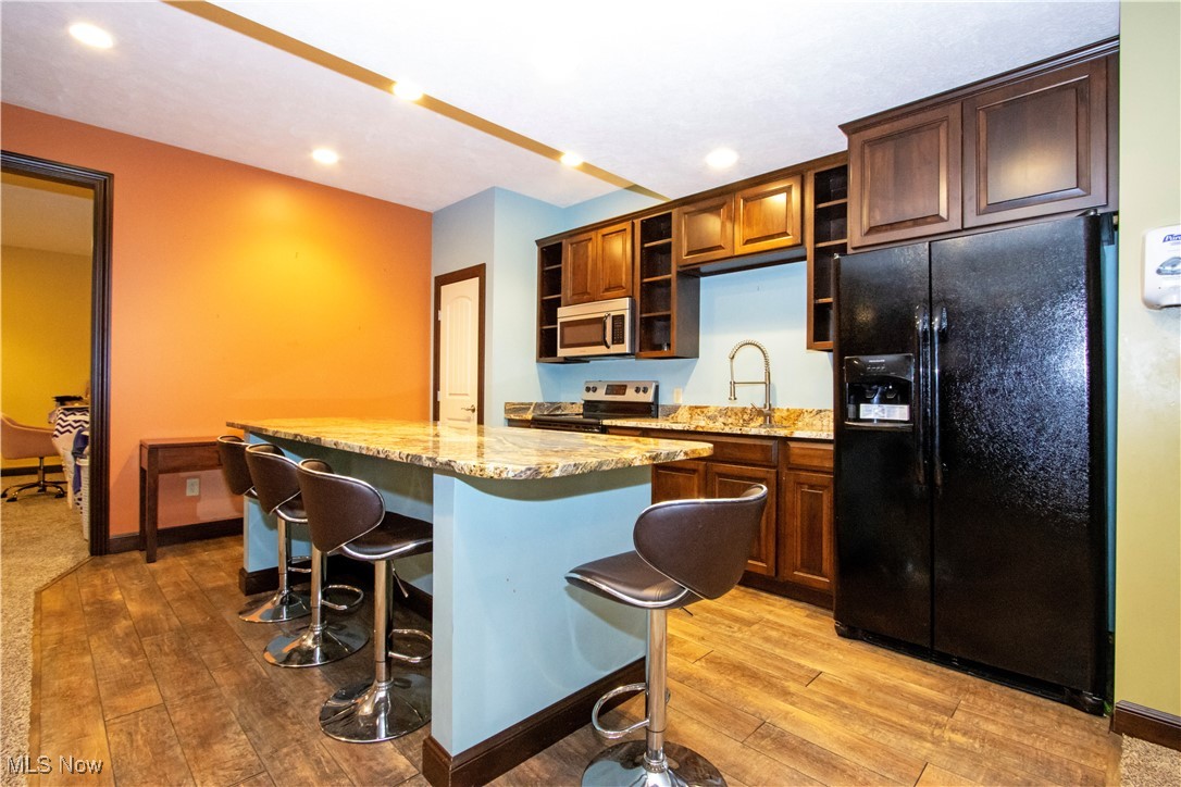 Estates/6 Mile Station - Residential