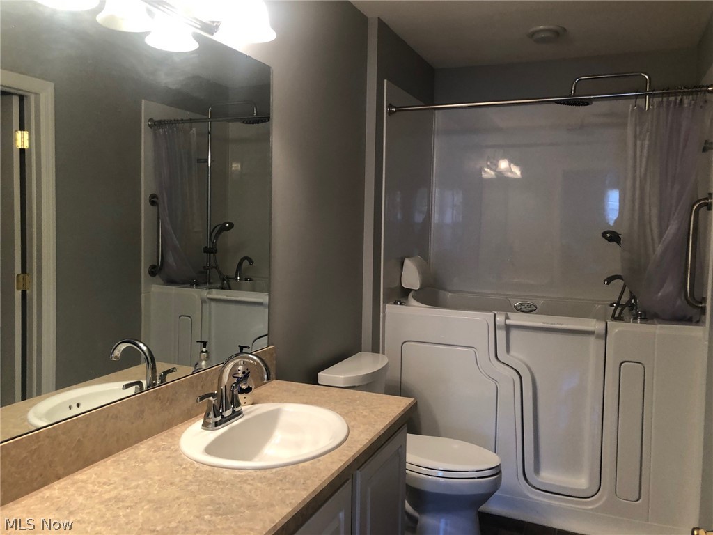 Woodland Run Condo - Residential