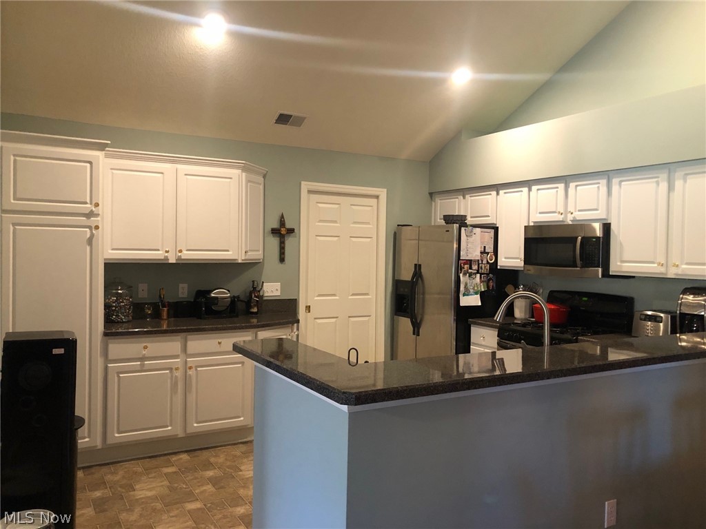 Woodland Run Condo - Residential