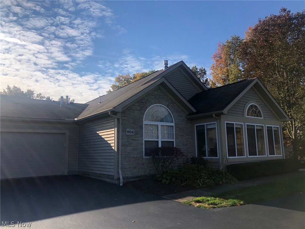 Woodland Run Condo - Residential