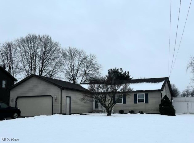 8567 Hilltop Drive, Youngstown, Ohio image 1