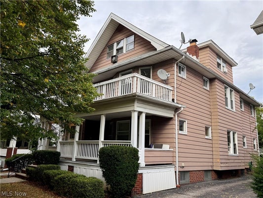 1307 HATHAWAY AVE APT 3, LAKEWOOD, OH 44107 - Image 5fdd36f82c7ca4a4b7f4bd24d2c2c8d3/1038411308