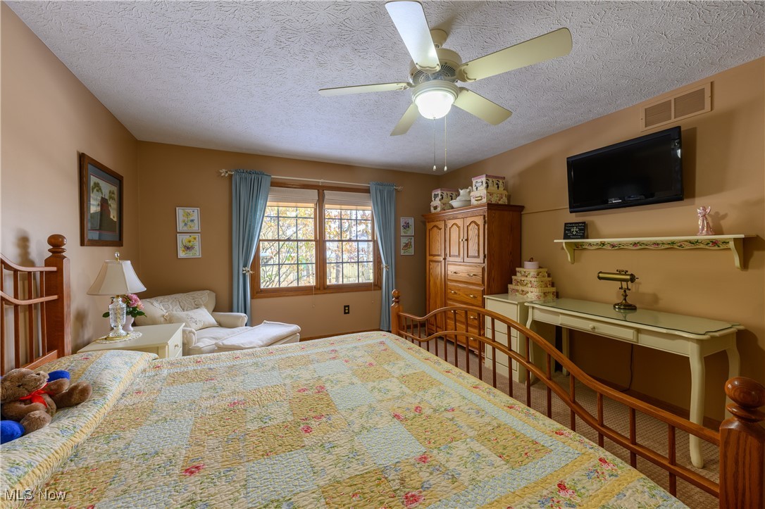 Pheasant Meadows Condo - Residential