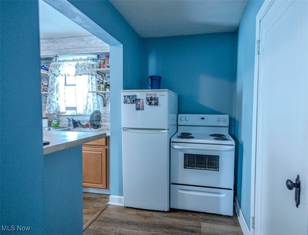 5911 Cassidy Street, Louisville, Ohio image 16