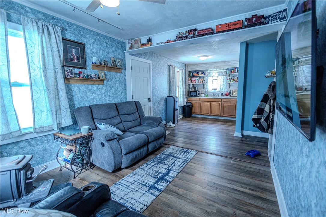 5911 Cassidy Street, Louisville, Ohio image 17