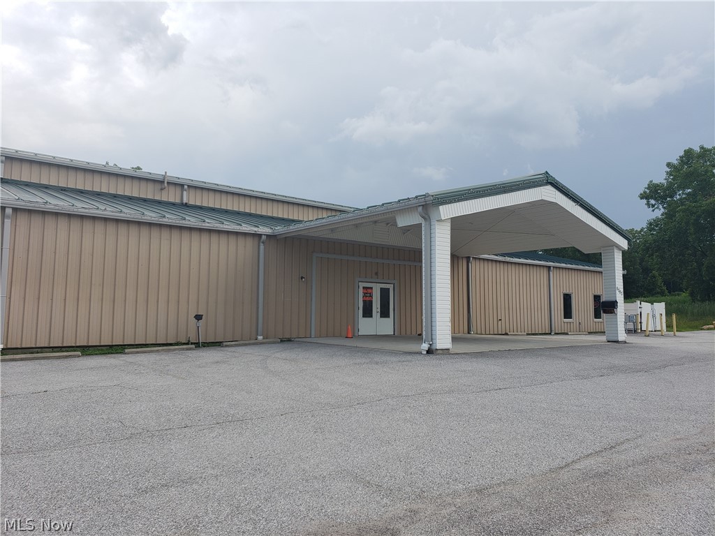 Brooklyn - Commercial Sale