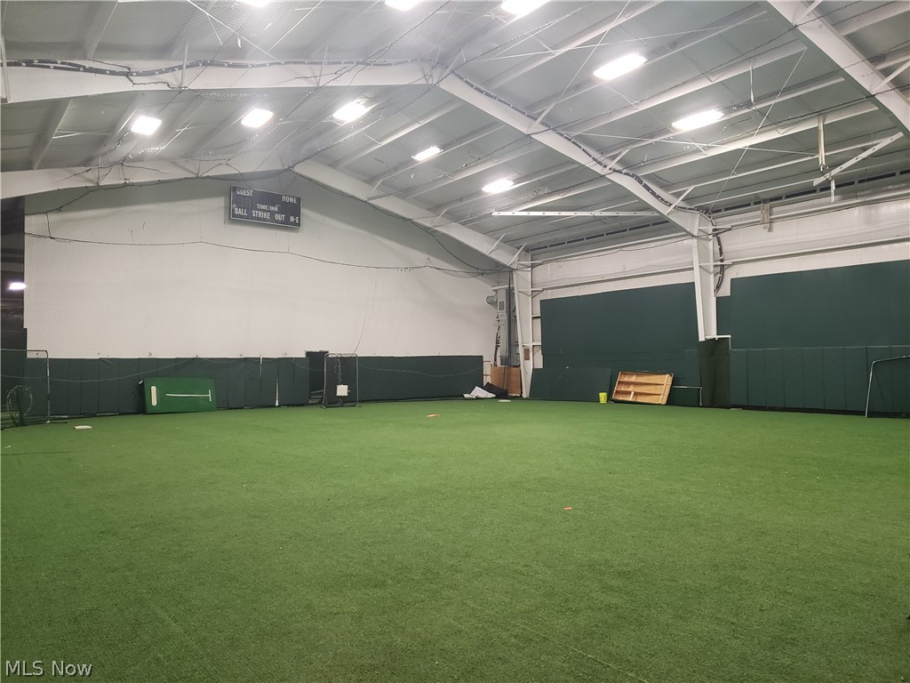 Brooklyn - Commercial Sale