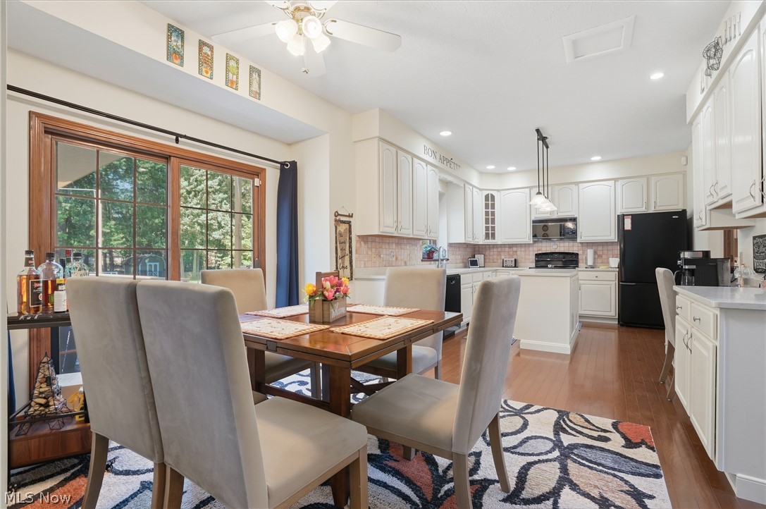 6394 Meadowbrook Drive