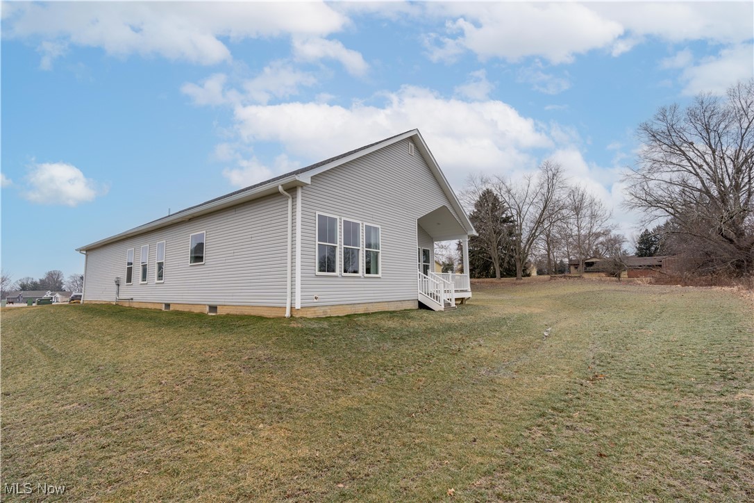 7063 Heritage Park Avenue, Massillon, Ohio image 34