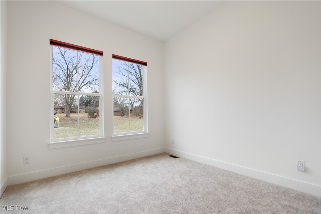 7063 Heritage Park Avenue, Massillon, Ohio image 25