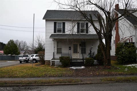 Homes For Sale - 1216 16th Street<br/> Parkersburg, WV 26101