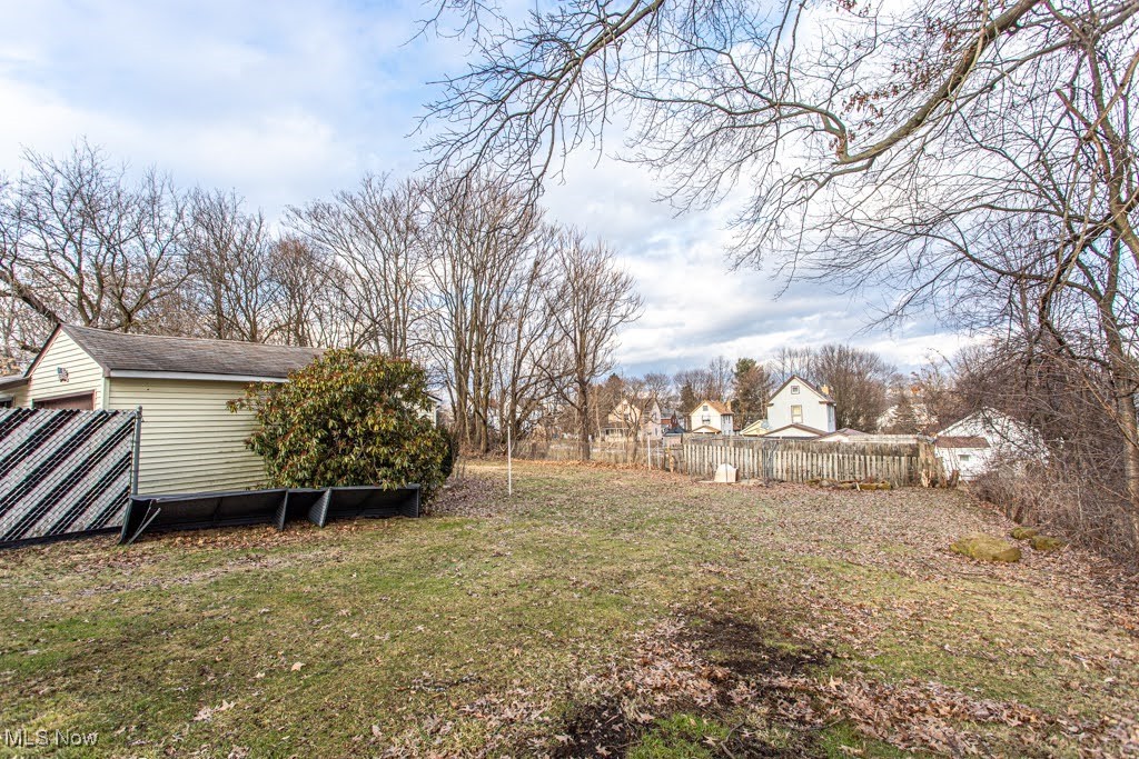 2675 Hunter Avenue, Youngstown, Ohio image 12