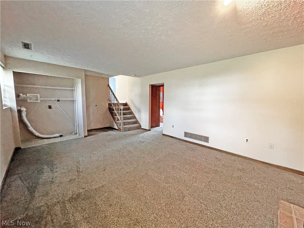 Heatherwood Knolls - Residential