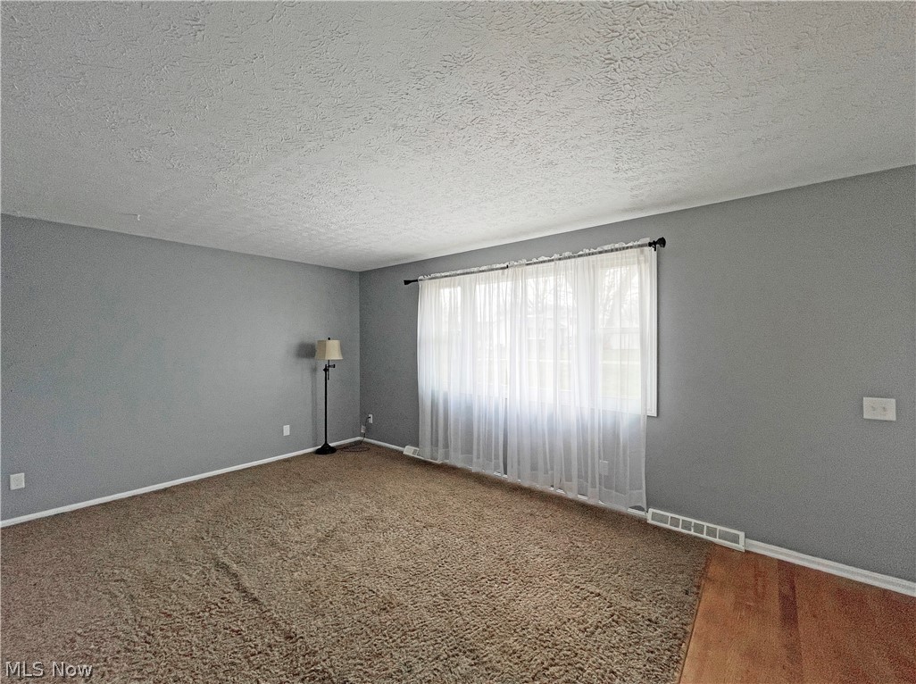 Heatherwood Knolls - Residential