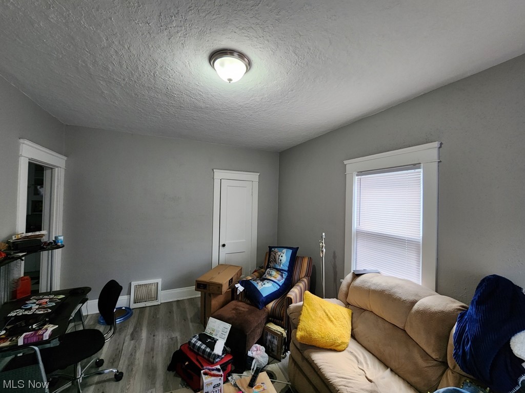 Henry - Residential Income