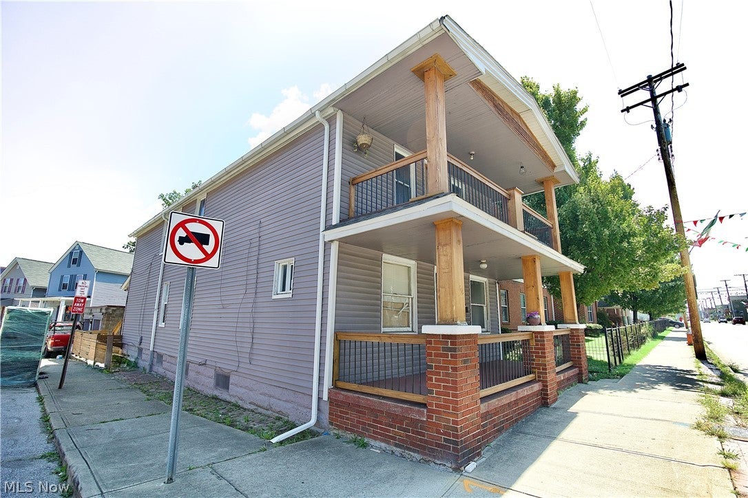 3219 Fulton Road