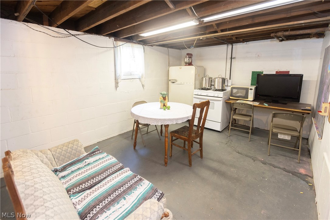 Village/Vermilion - Residential