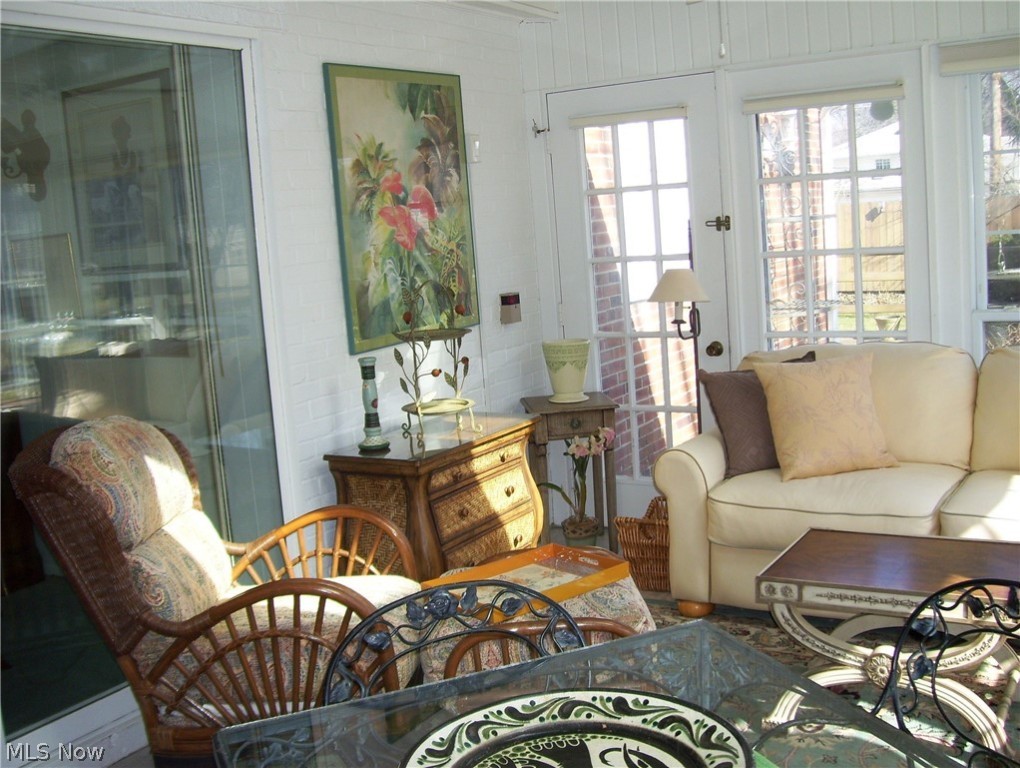 J Ed Good Park - Residential