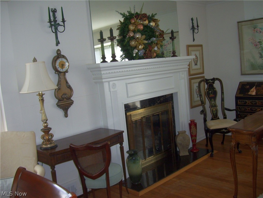 J Ed Good Park - Residential