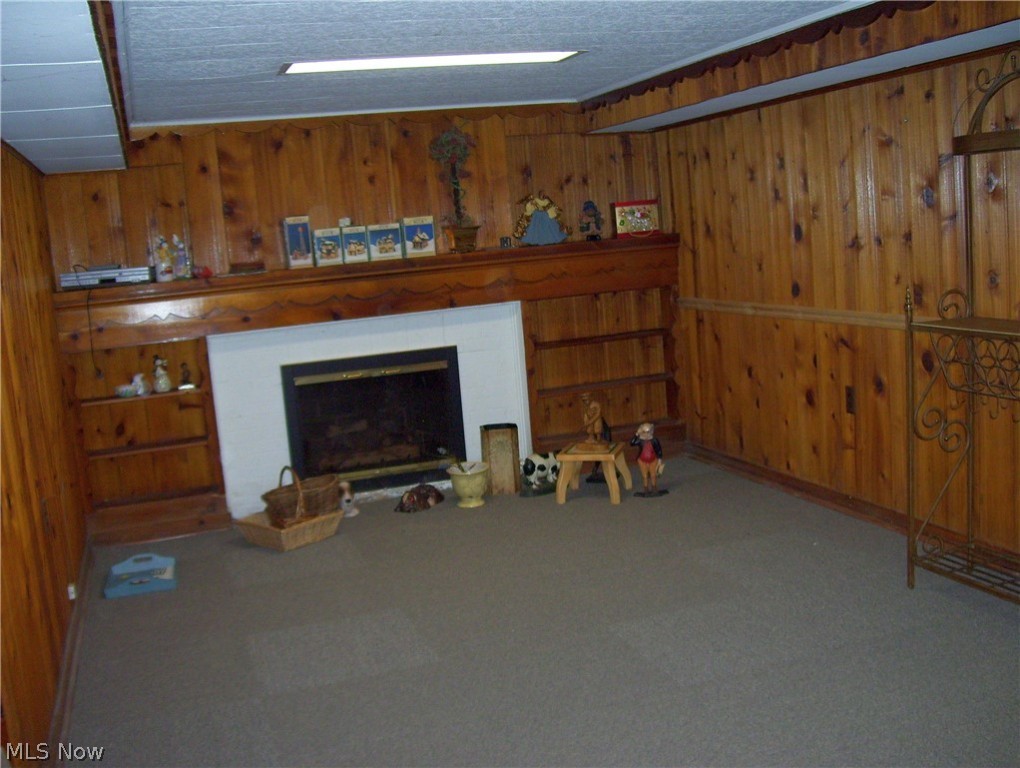 J Ed Good Park - Residential