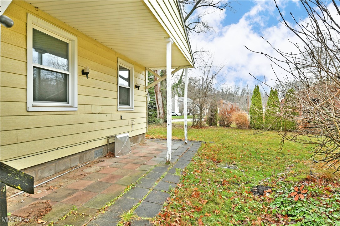 2415 Bears Den Road, Youngstown, Ohio image 34