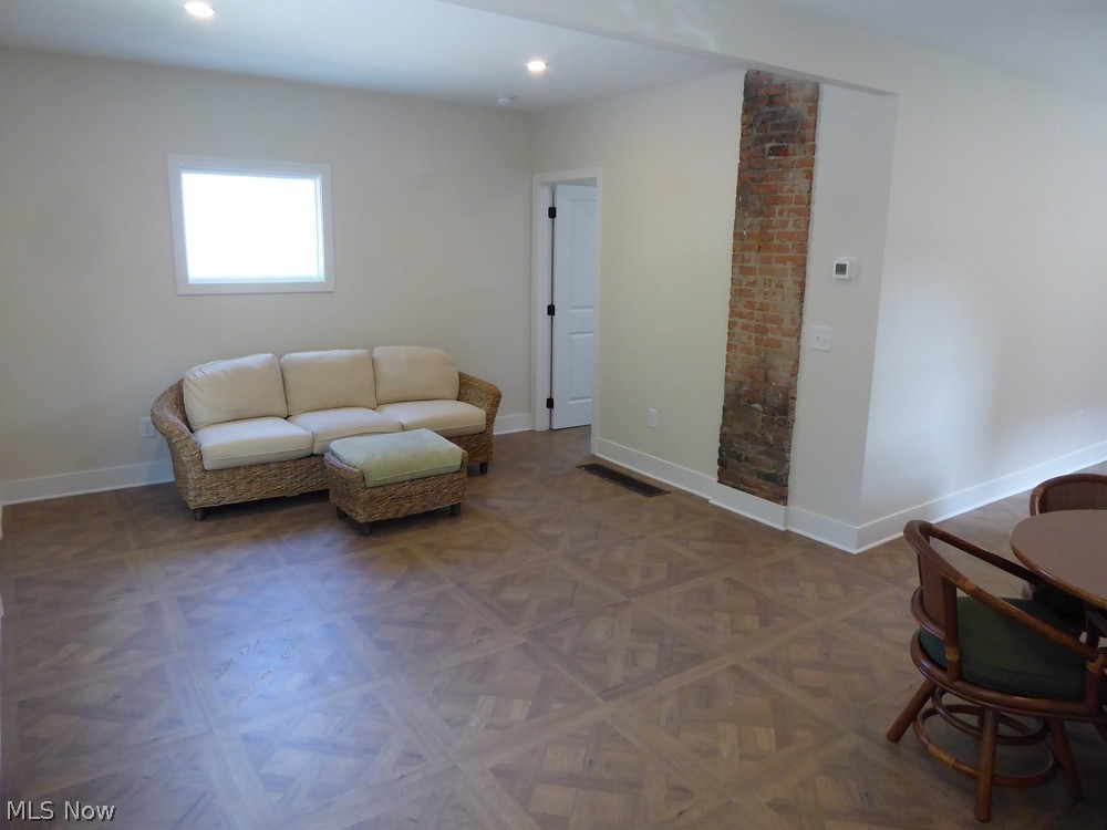 Tremont - Residential Income