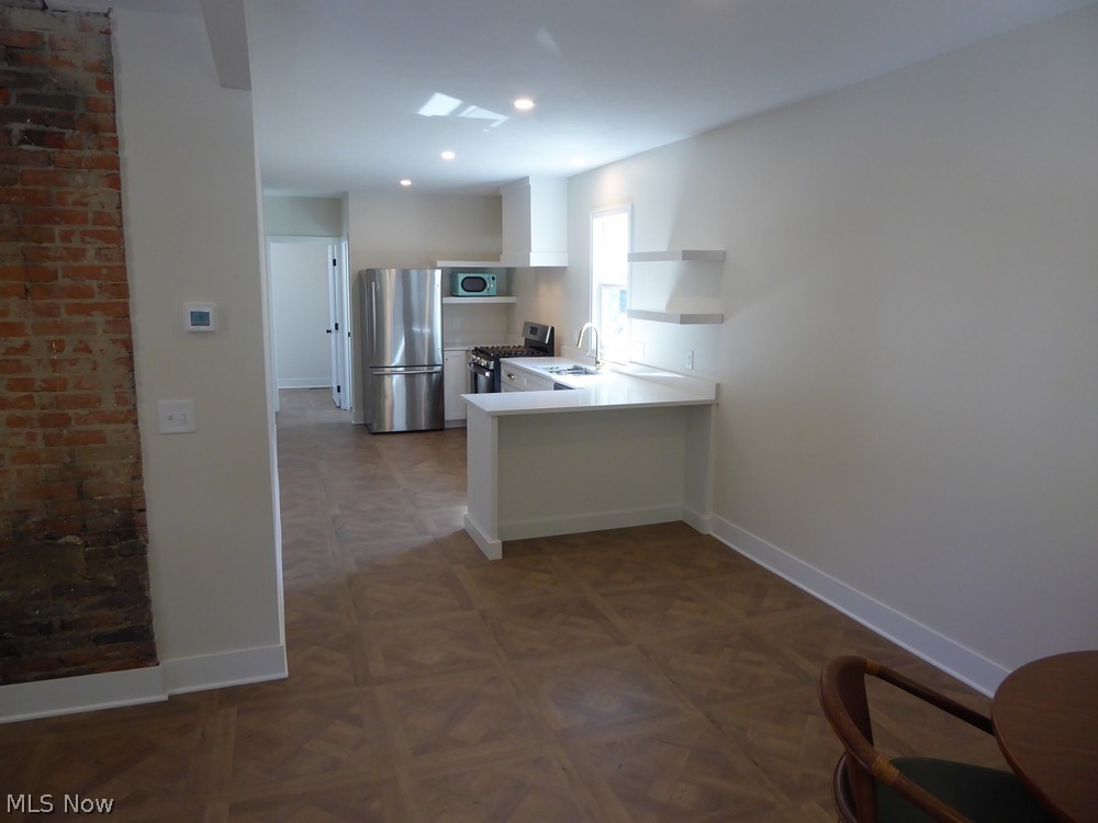 Tremont - Residential Income