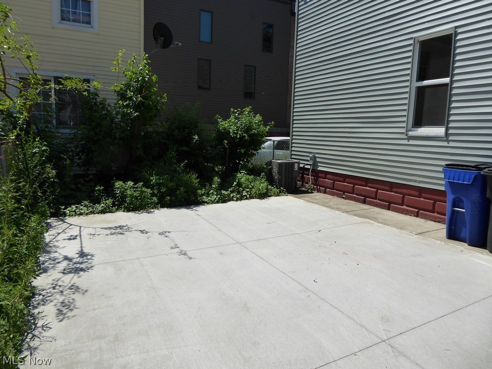 Tremont - Residential Income