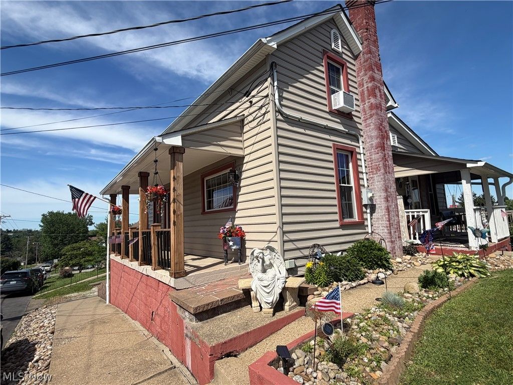 Photo of 209 Washington Street, Barnesville, OH 43713 (MLS # 5218776)