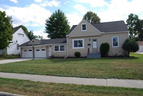 9417 Fernhill Avenue Parma OH 44129