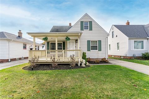 1207 Parkleigh Drive Parma OH 44134