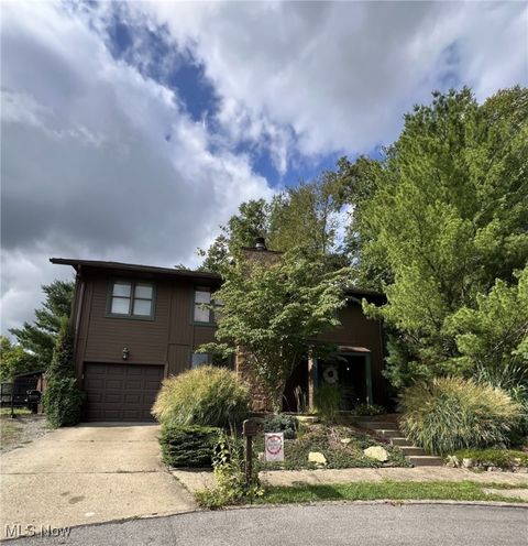 Photo for 320 Henrietta Street