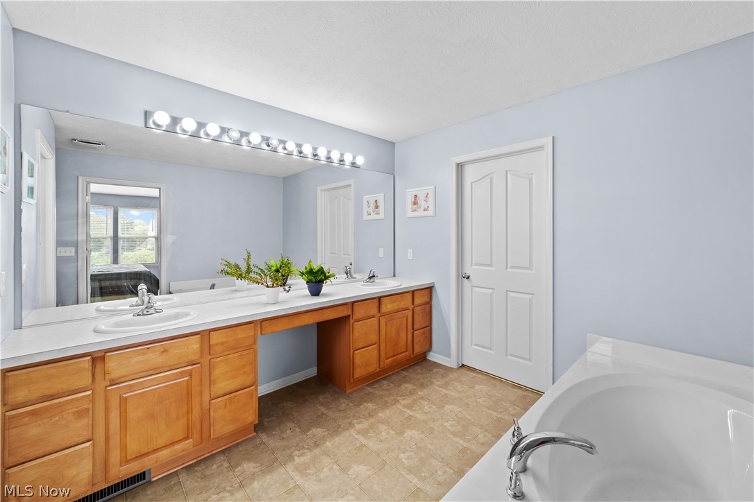 Woodgate Farms Ph 05 - Residential