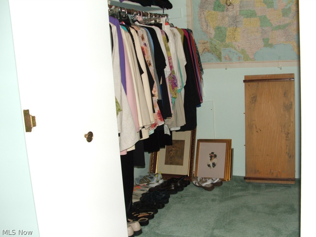 Holiday Hills - Residential