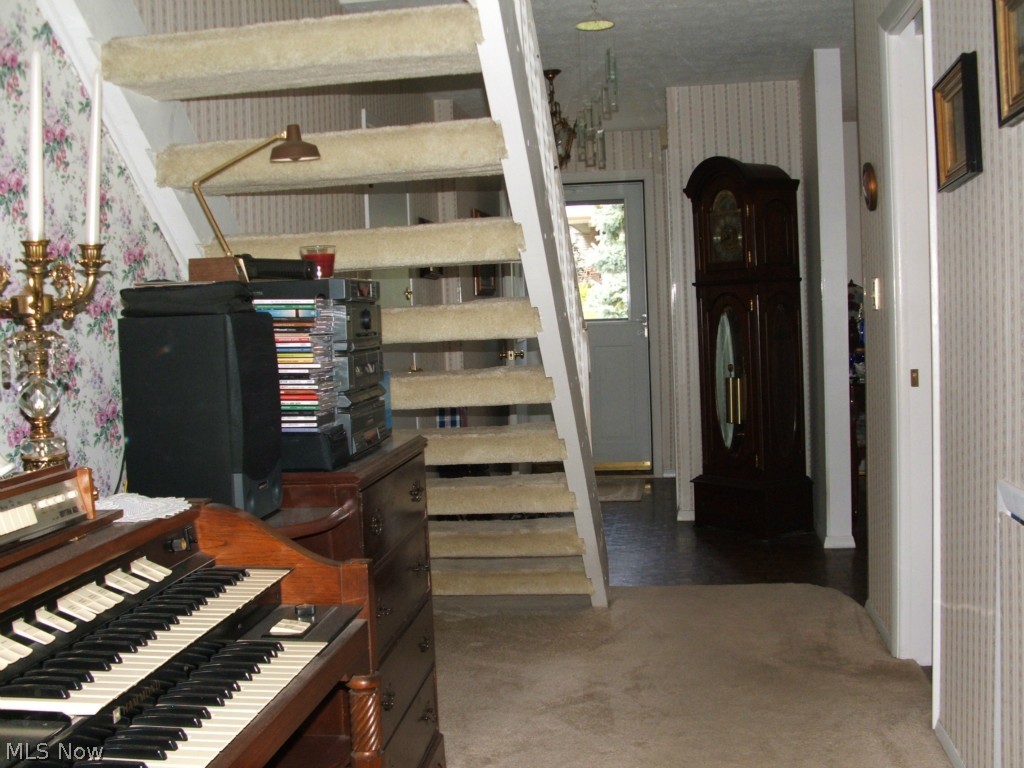 Holiday Hills - Residential