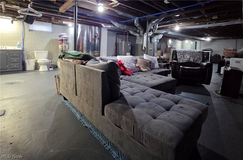 Tiny photo for 119 S Wallace Street, Uhrichsville, OH 44683 (MLS # 5189915)