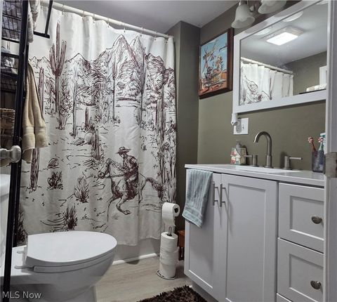 Tiny photo for 119 S Wallace Street, Uhrichsville, OH 44683 (MLS # 5189915)